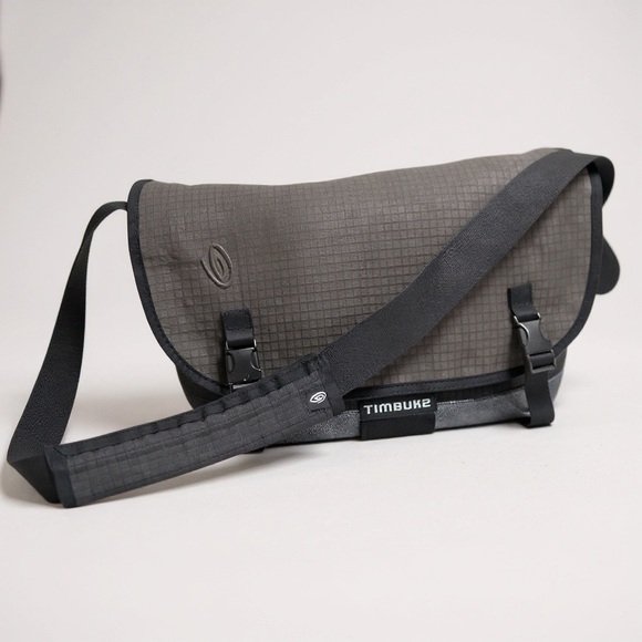 💼 Timbuk2 Messenger Bag ⚫ Black Grid Urban Commuter Crossbody Laptop Satchel - Picture 1 of 10